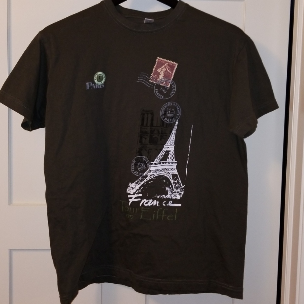 Boys Tshirt size M